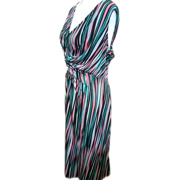 Catherines plus deep v-neck midi dress, multicolor, stretchy, flowy - 1X  18/20W - Picture 3 of 6